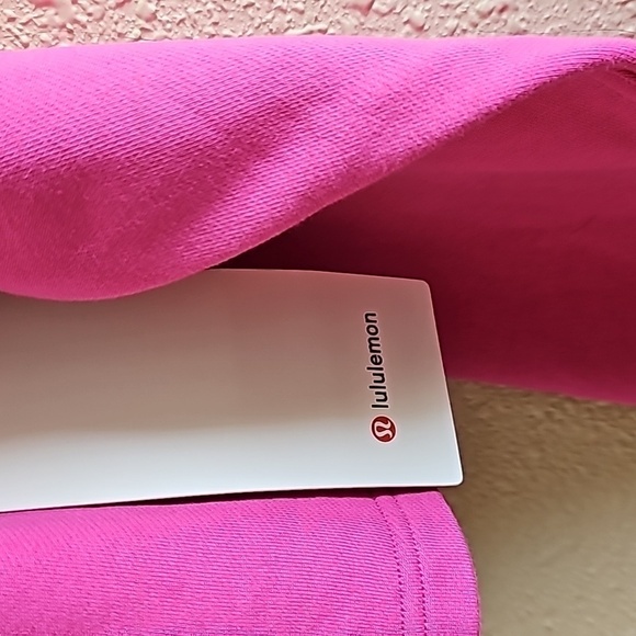 Lululemon Cropped Hoodie - Picture 4 of 6